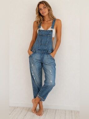 Abercrombie and Fitch Light Wash Denim Overalls